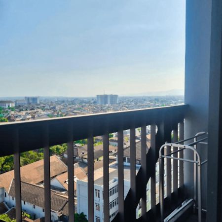 Apartemen Uttara The Icon Джок'якарта Екстер'єр фото