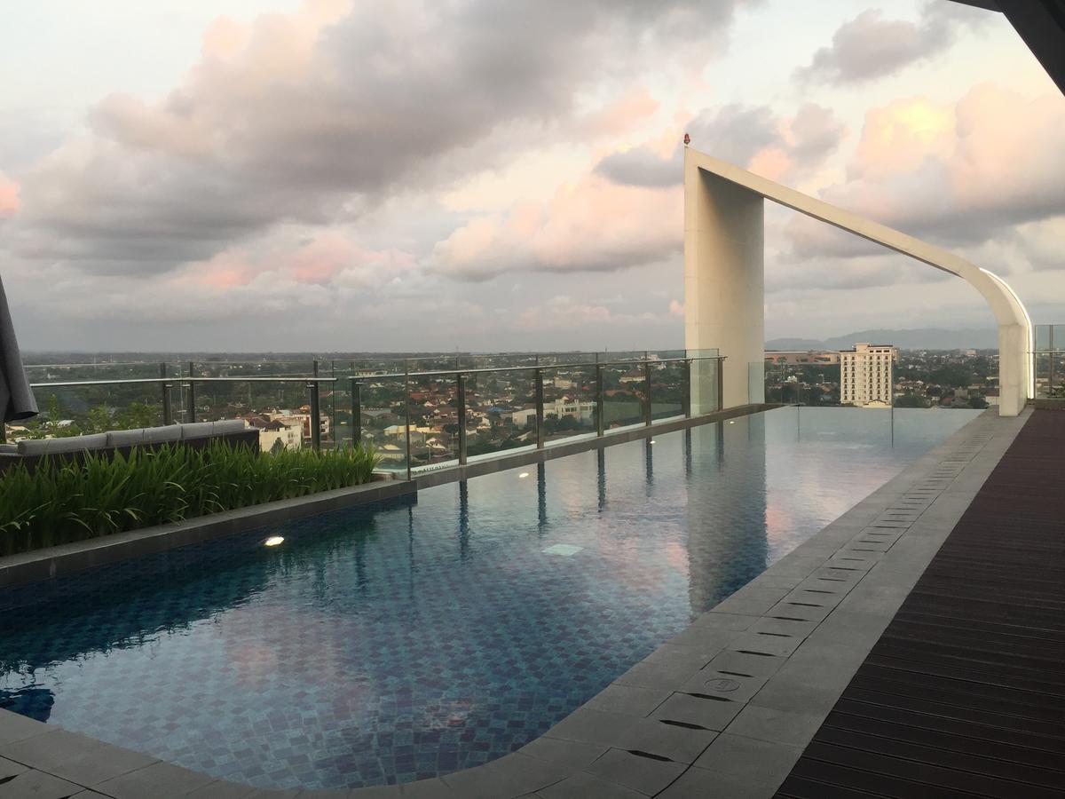 Apartemen Uttara The Icon Джок'якарта Екстер'єр фото