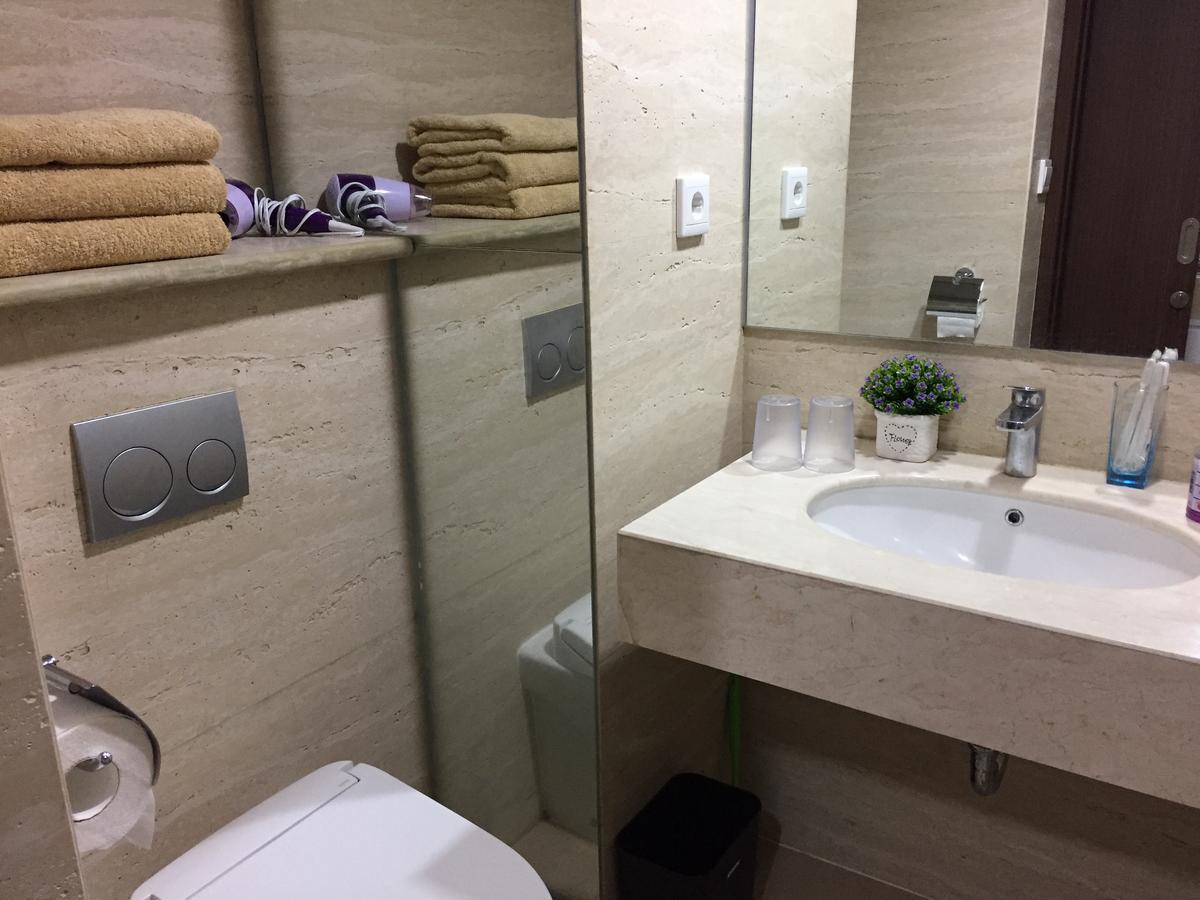Apartemen Uttara The Icon Джок'якарта Екстер'єр фото